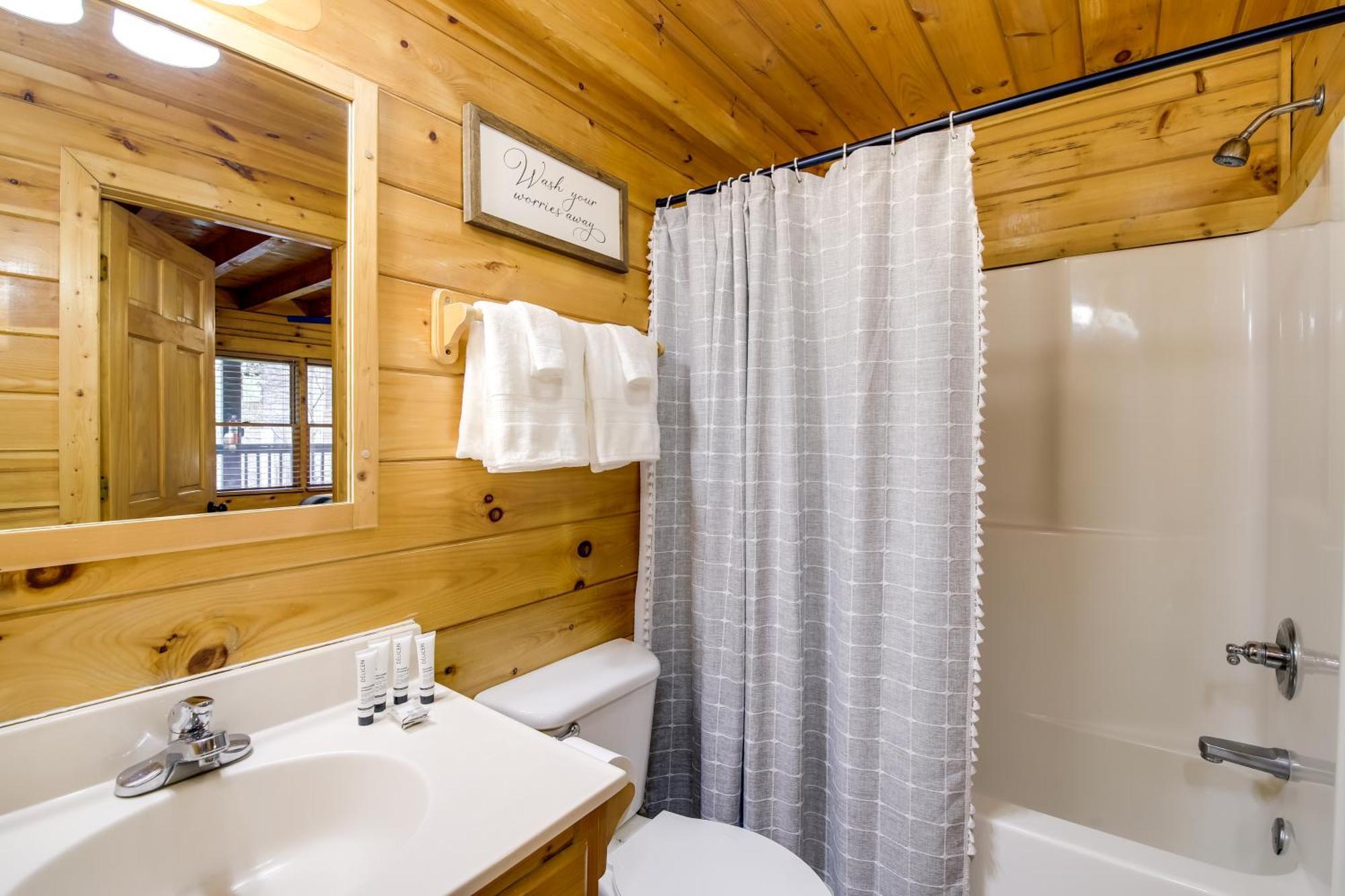 Pigeon Forge Vacation Rental With Private Hot Tub! 외부 사진