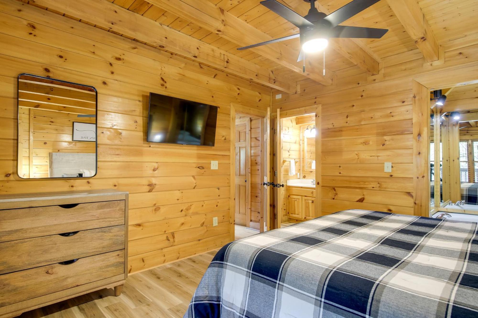 Pigeon Forge Vacation Rental With Private Hot Tub! 외부 사진