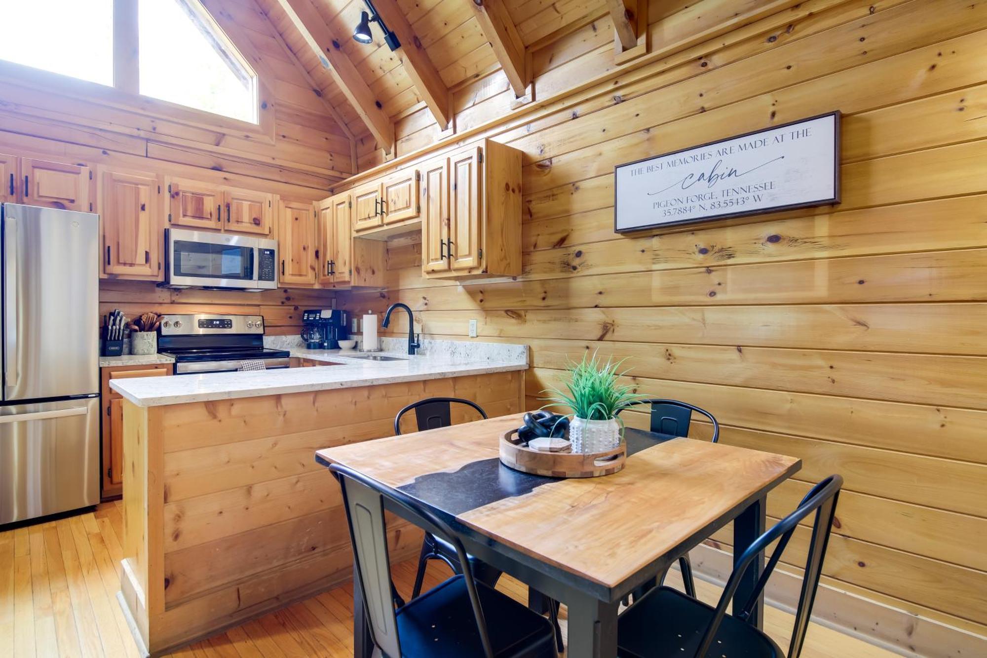 Pigeon Forge Vacation Rental With Private Hot Tub! 외부 사진